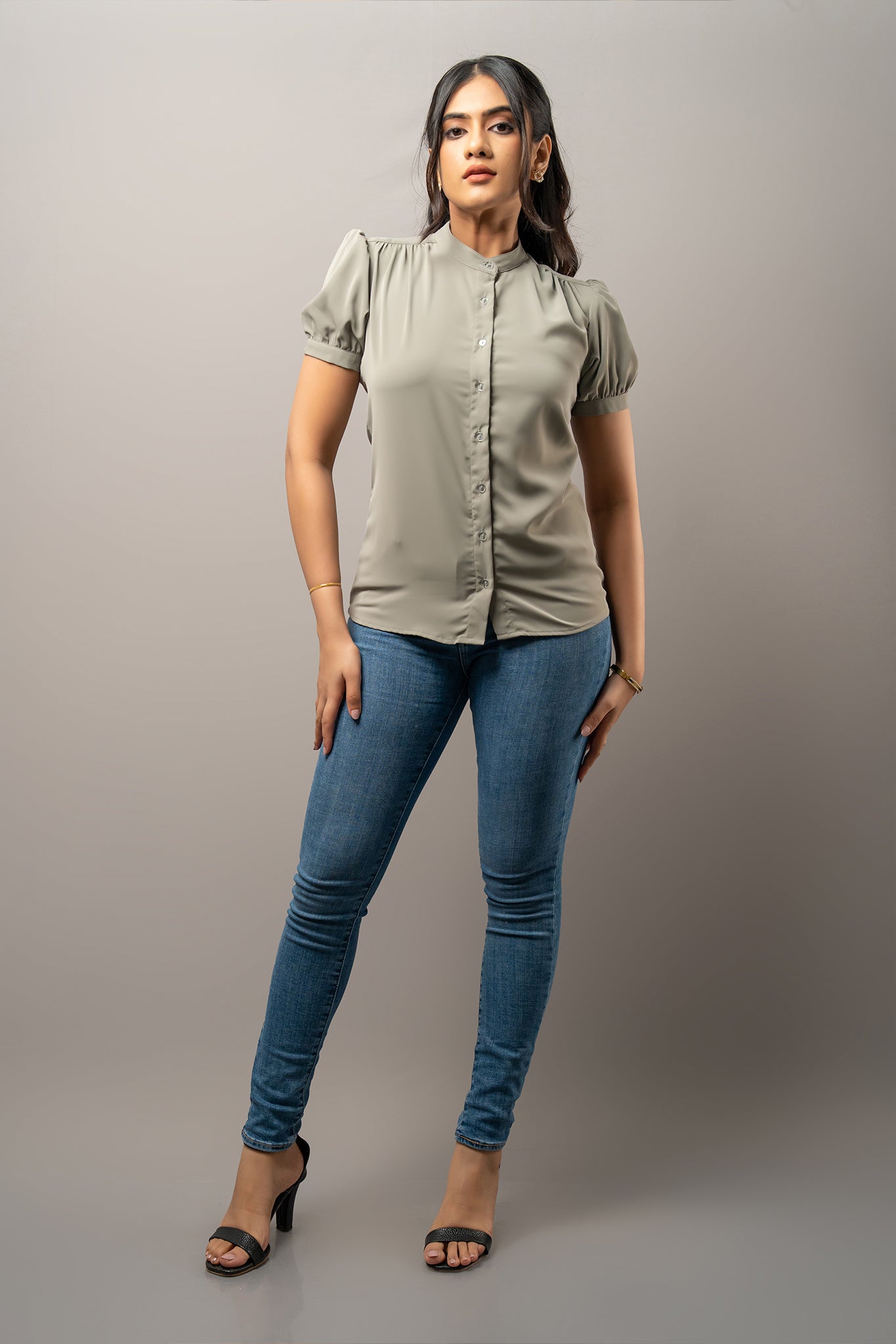 S213 | Niu Shirt