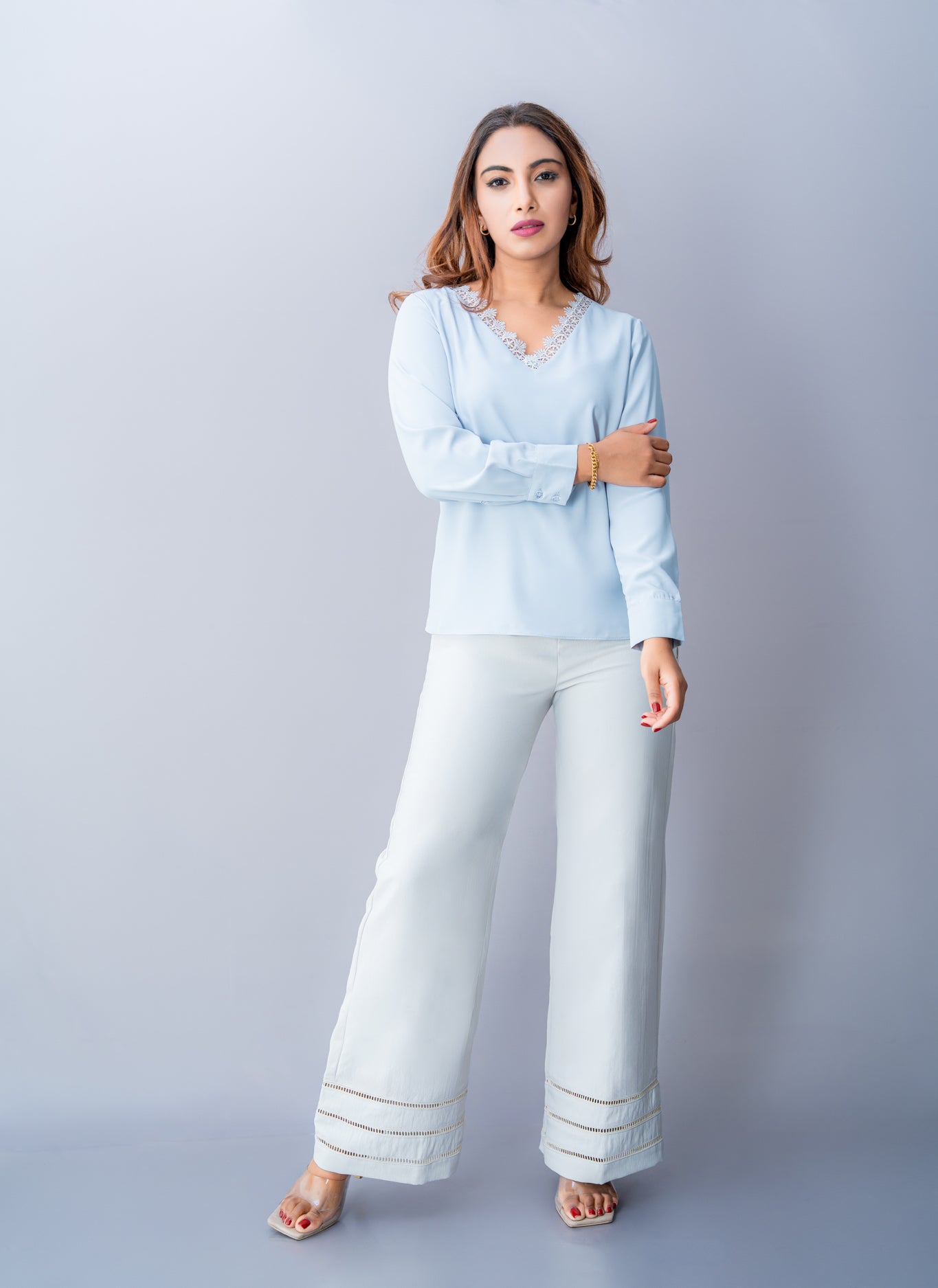 T198 | Arrow Top