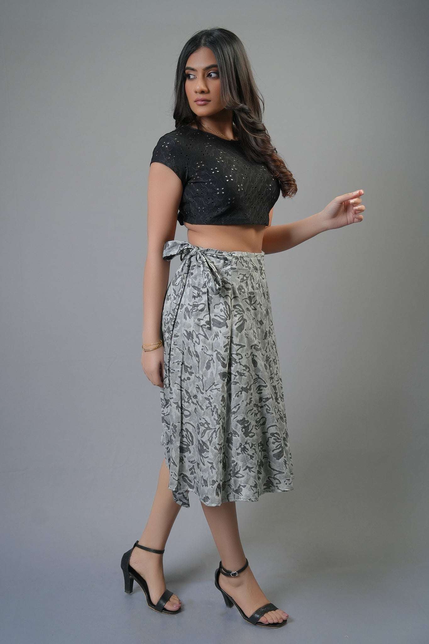 T204 l Jewel Top