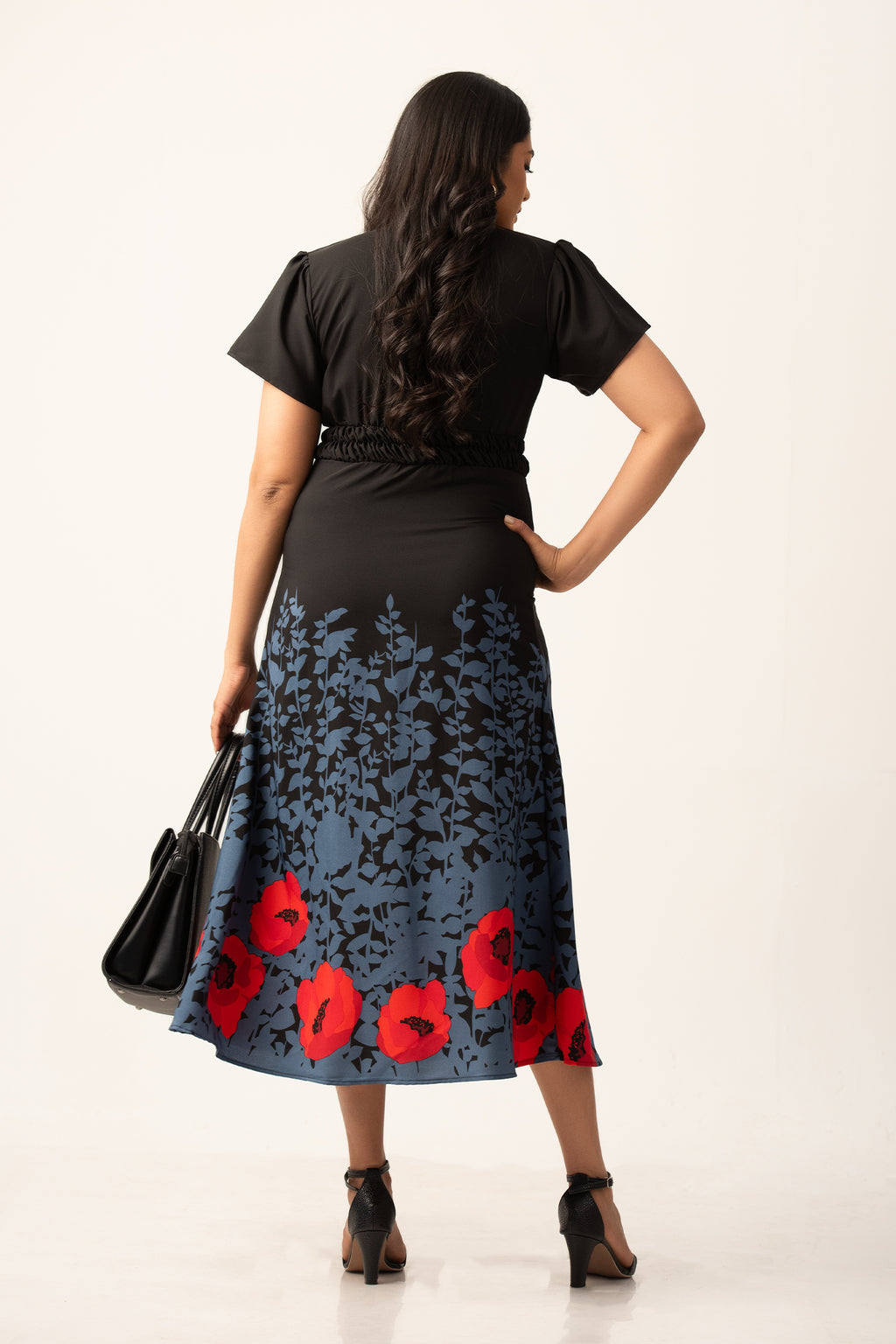 D153 | Ivana Midi Dress