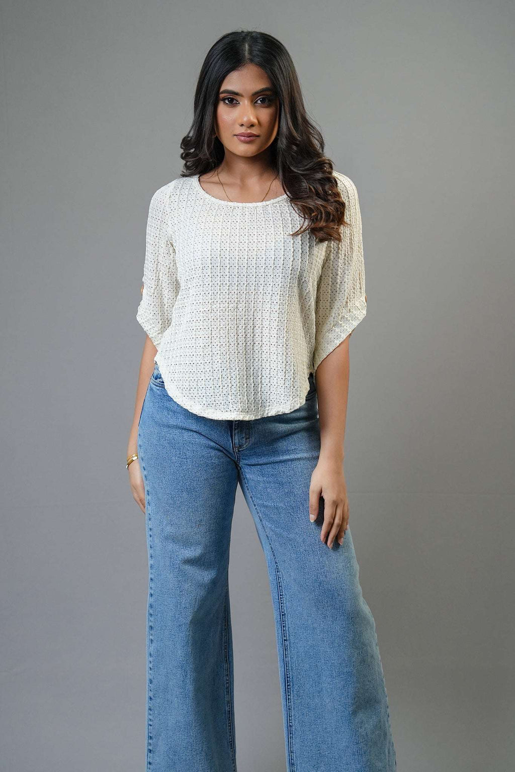 T211 l Bay Top