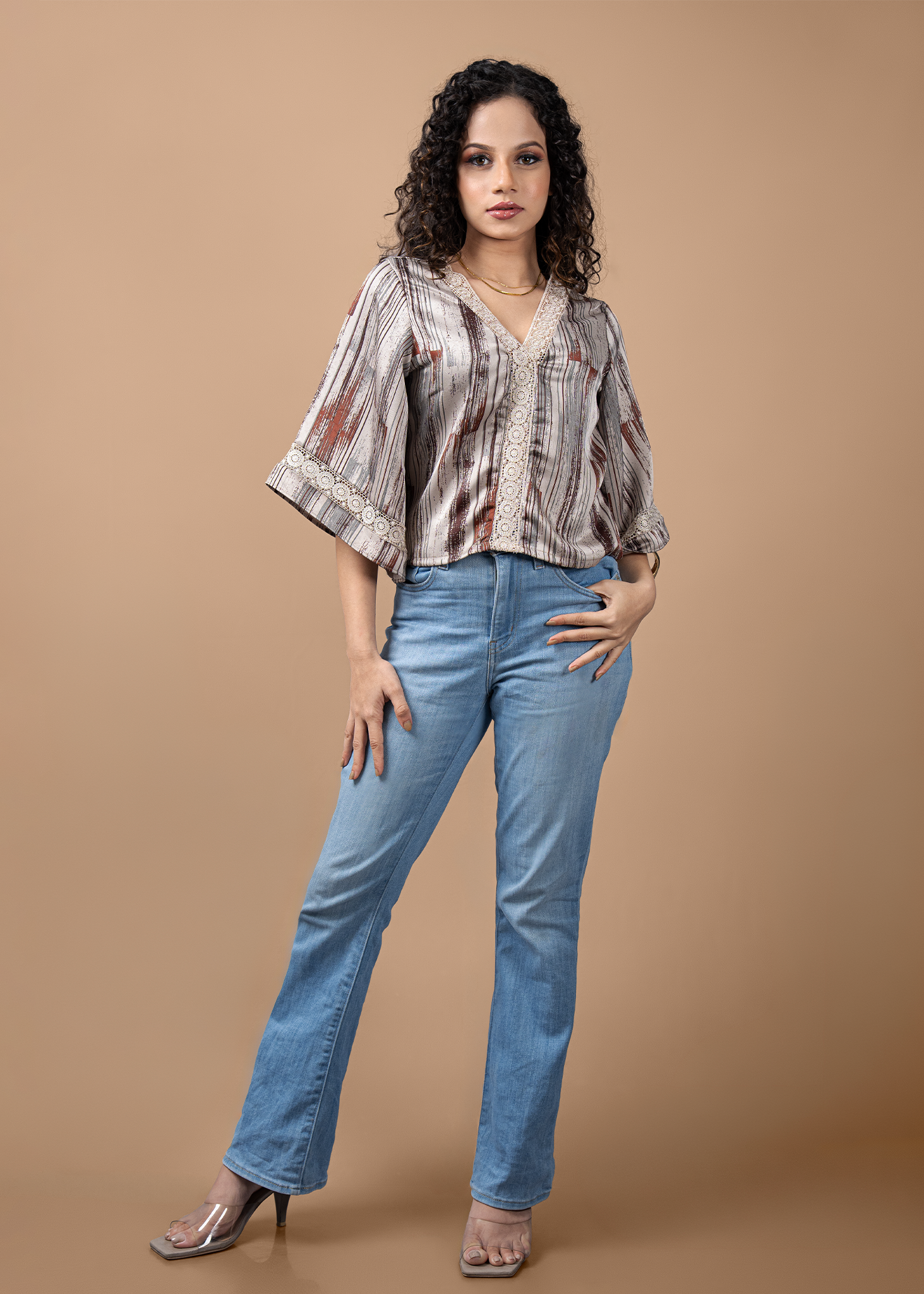 T287 |  Brows Top