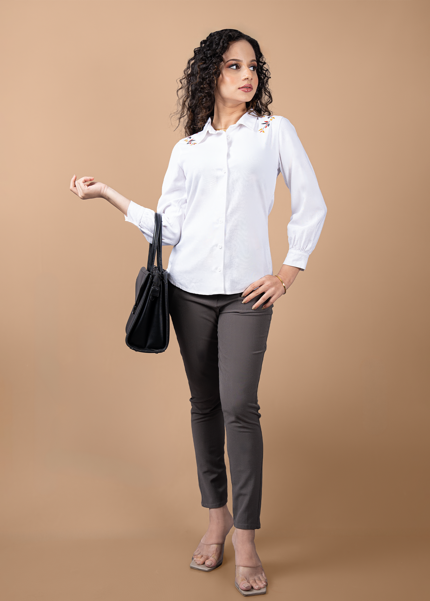 S025 | Front Emb Linen Shirt