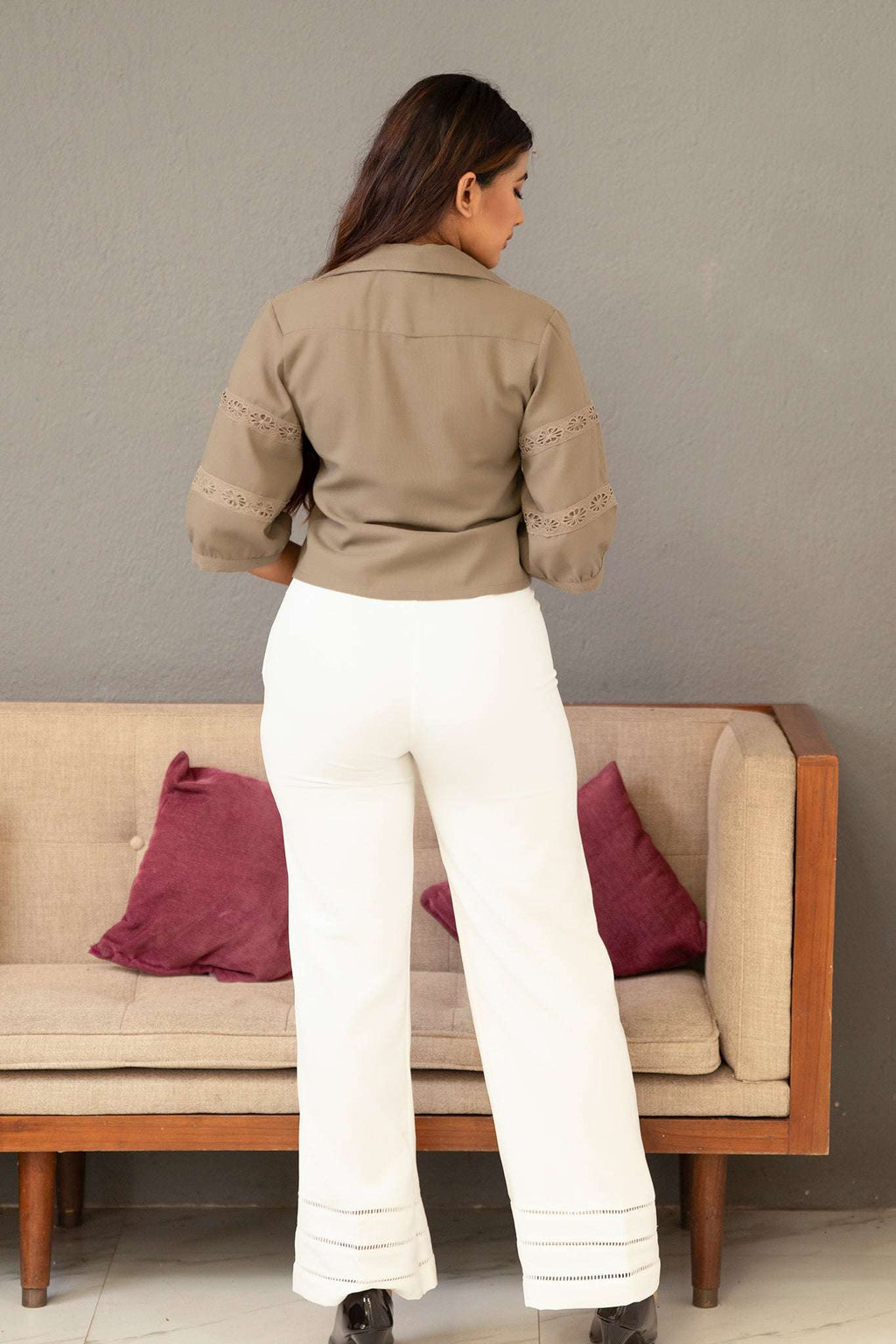 S165 l Cape Shirt