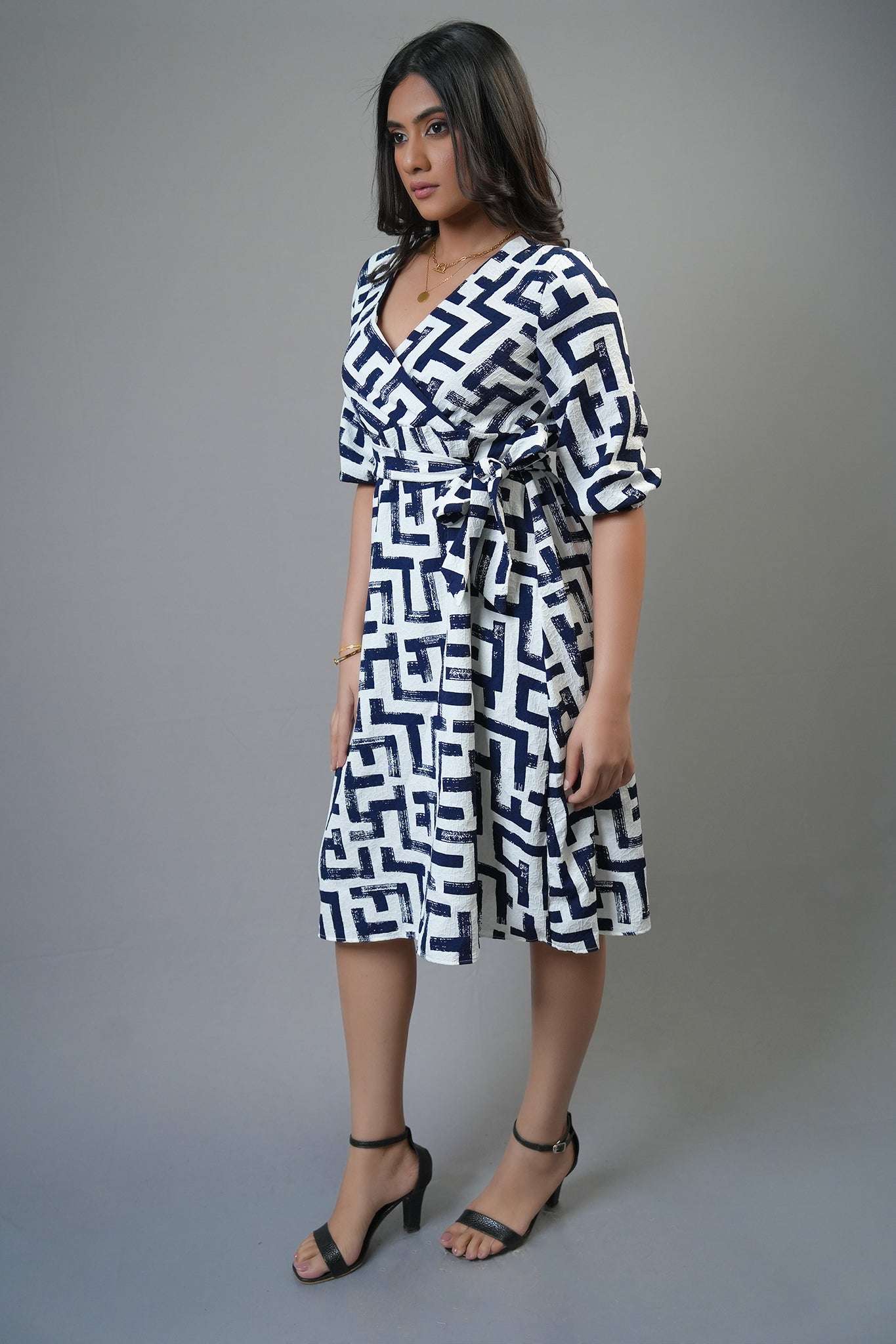 D177 l Lap Midi Dress