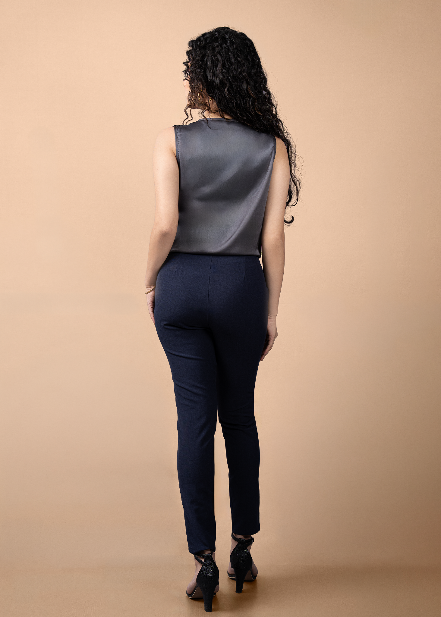 T263 | Flow Top