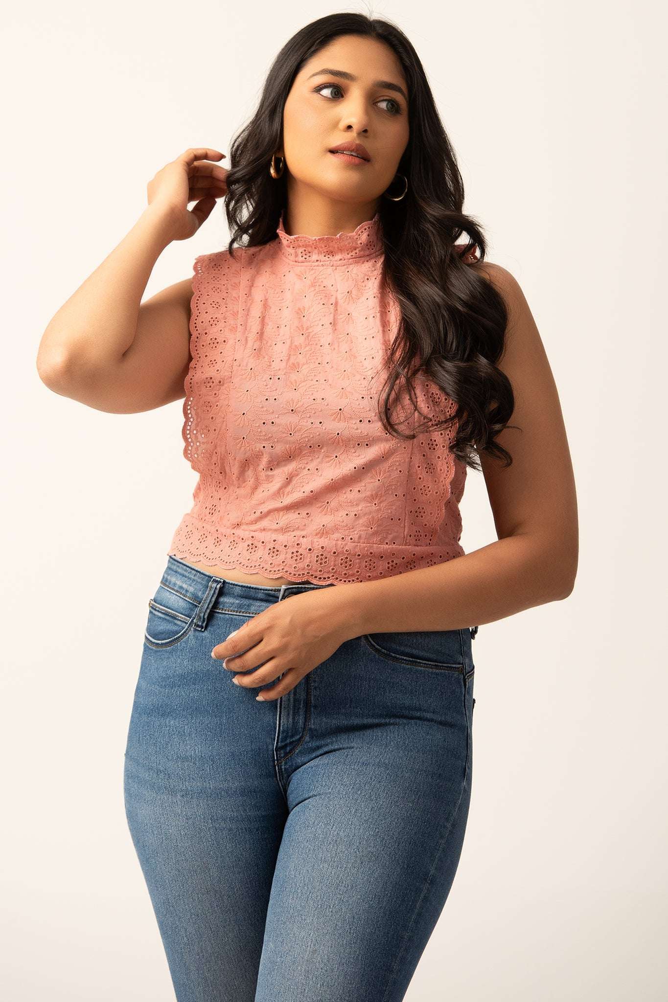 T134 l Lace Cutlon Top
