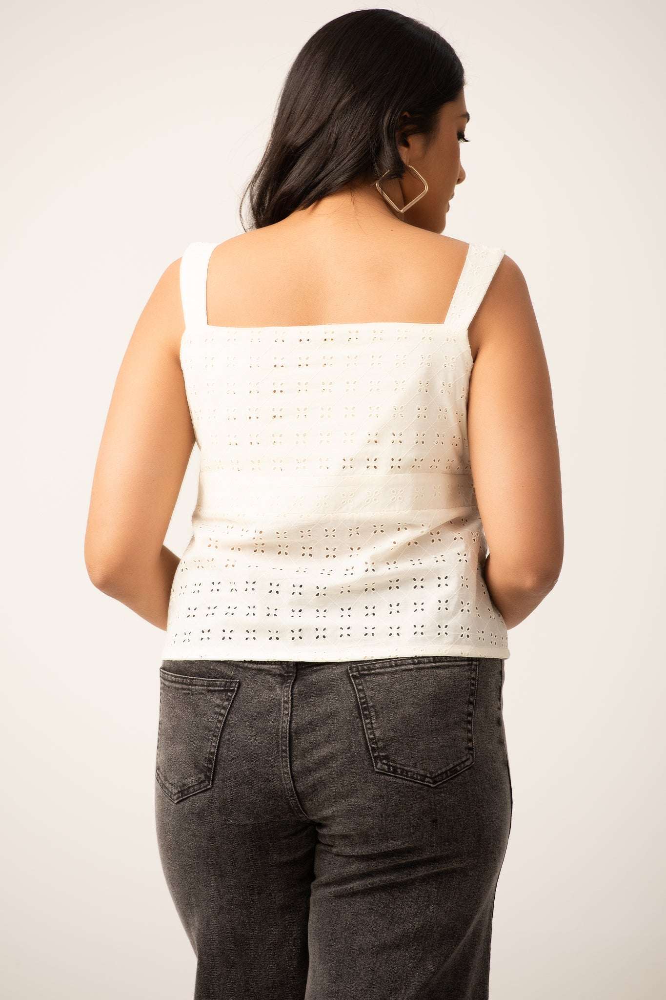 T162 l Lexi Cutlon Top