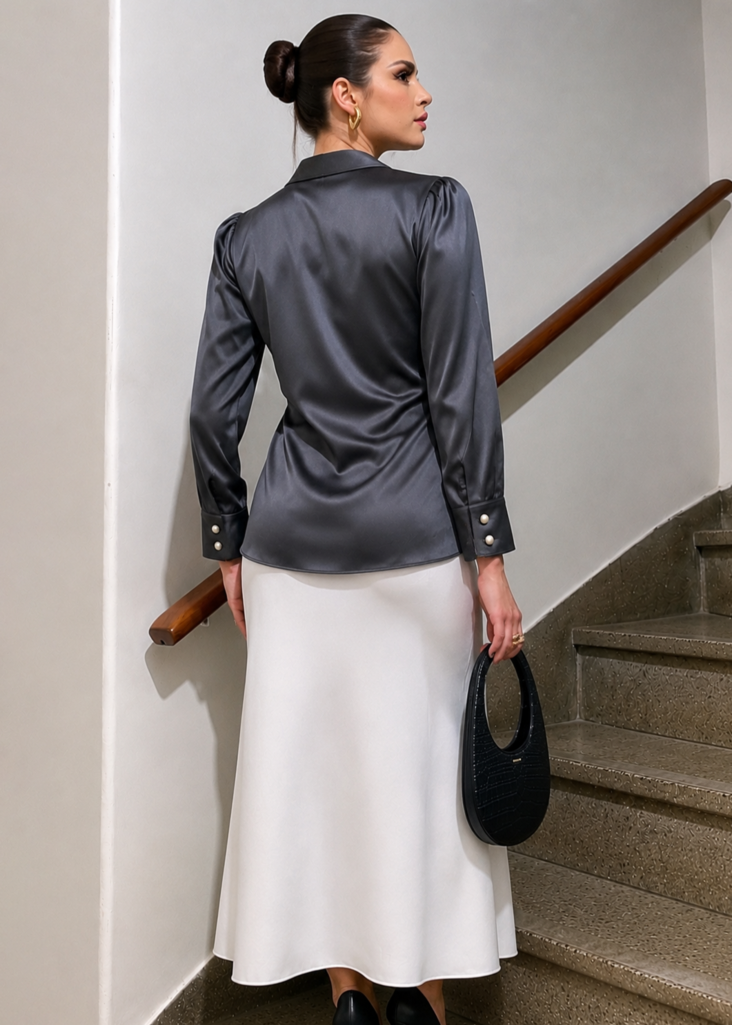 T019 | Cowl Neck Satin Top