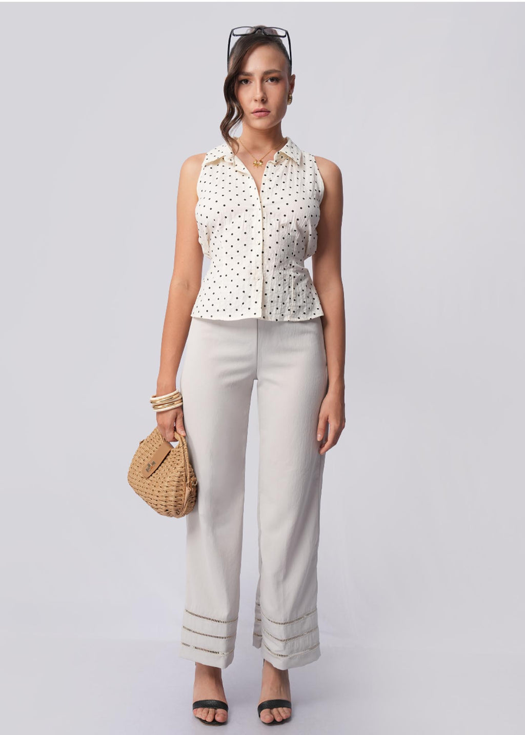 P113 | High Waist Lace Pant