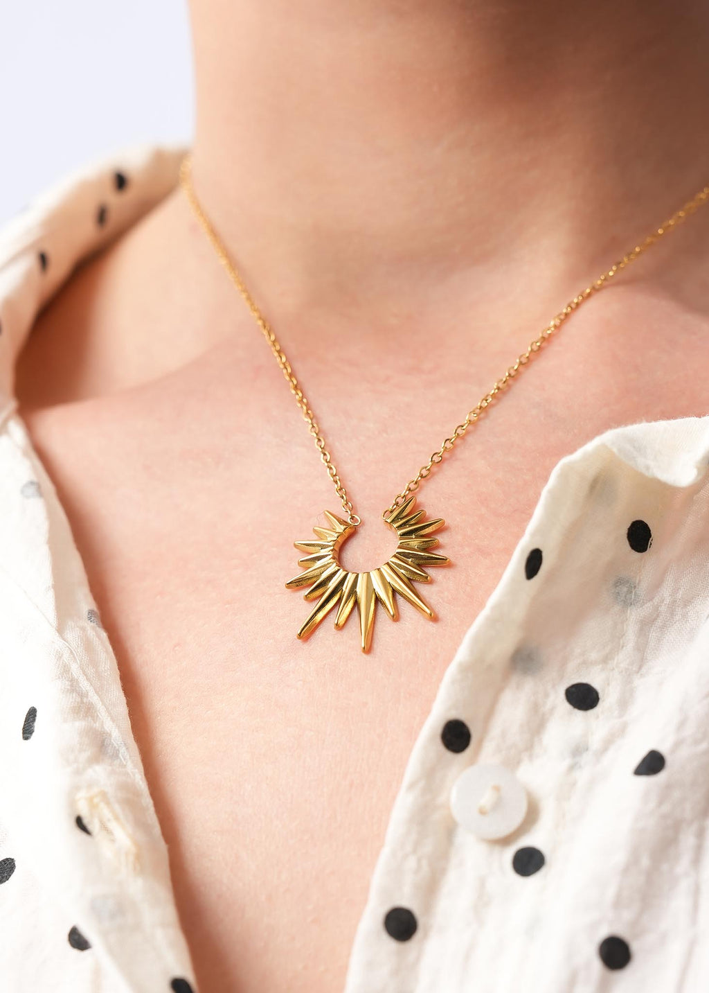 NC0125 | Gold Spikes Necklace