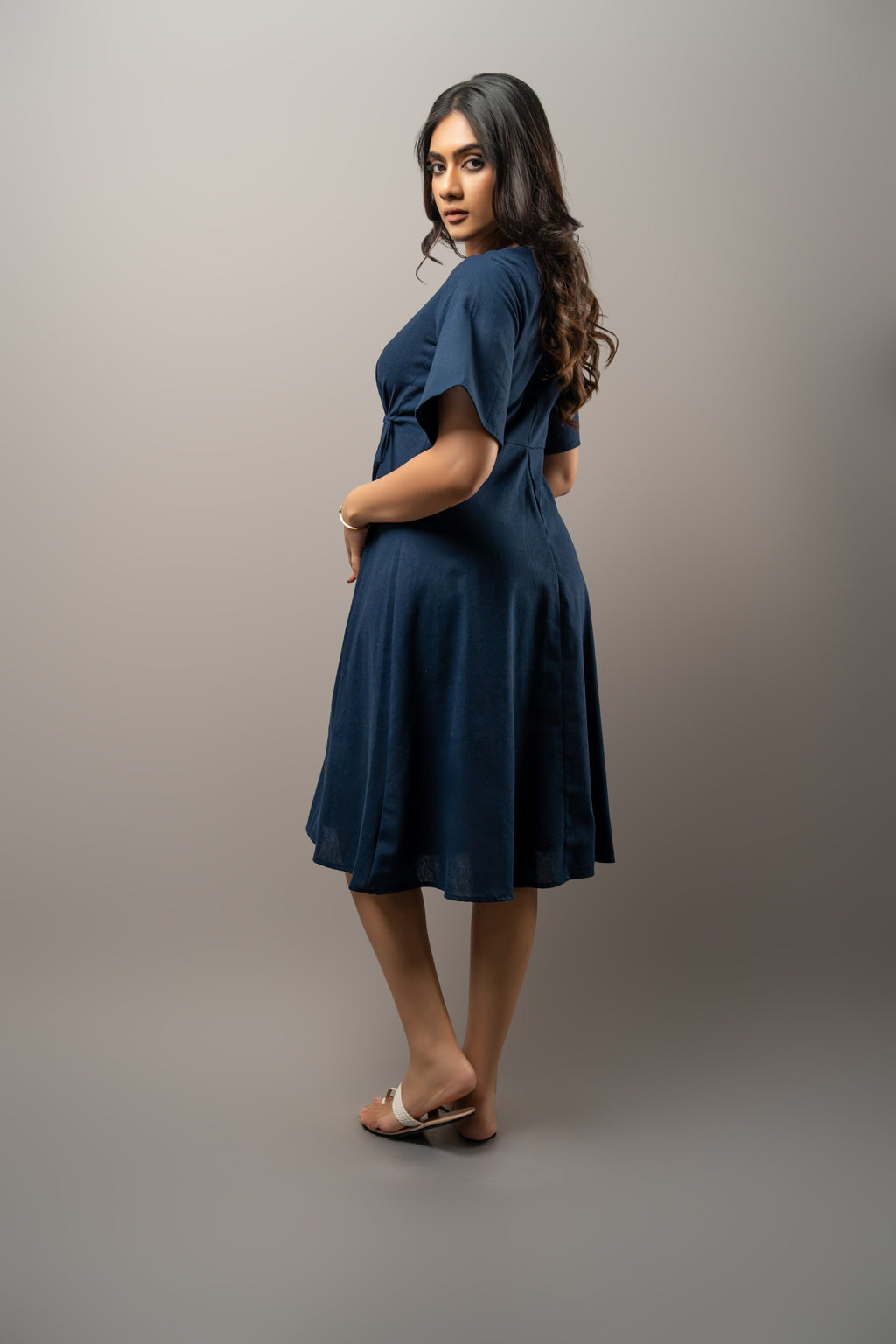 D205 | Tent Midi Dress