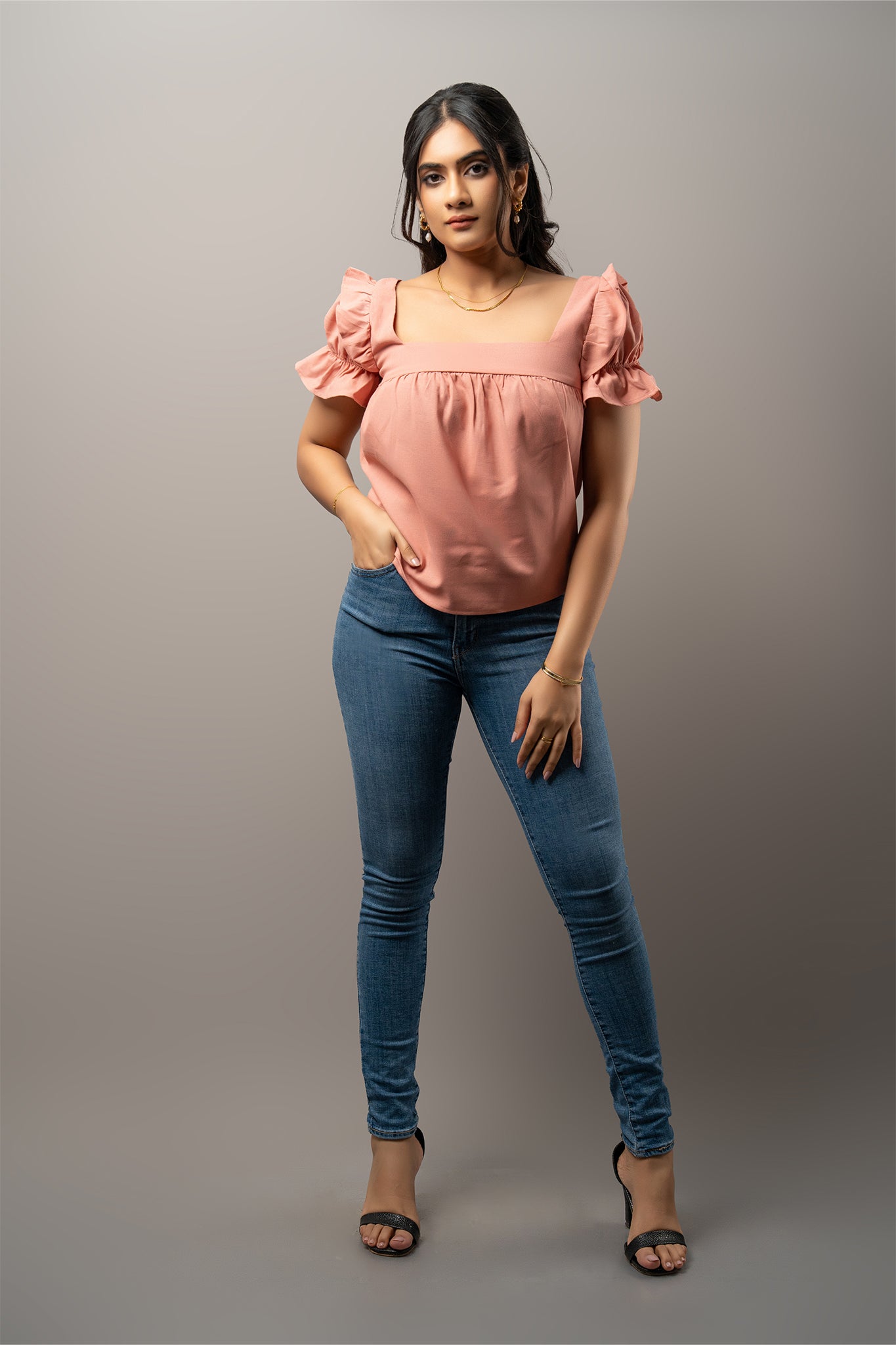 T207 | Bell Top