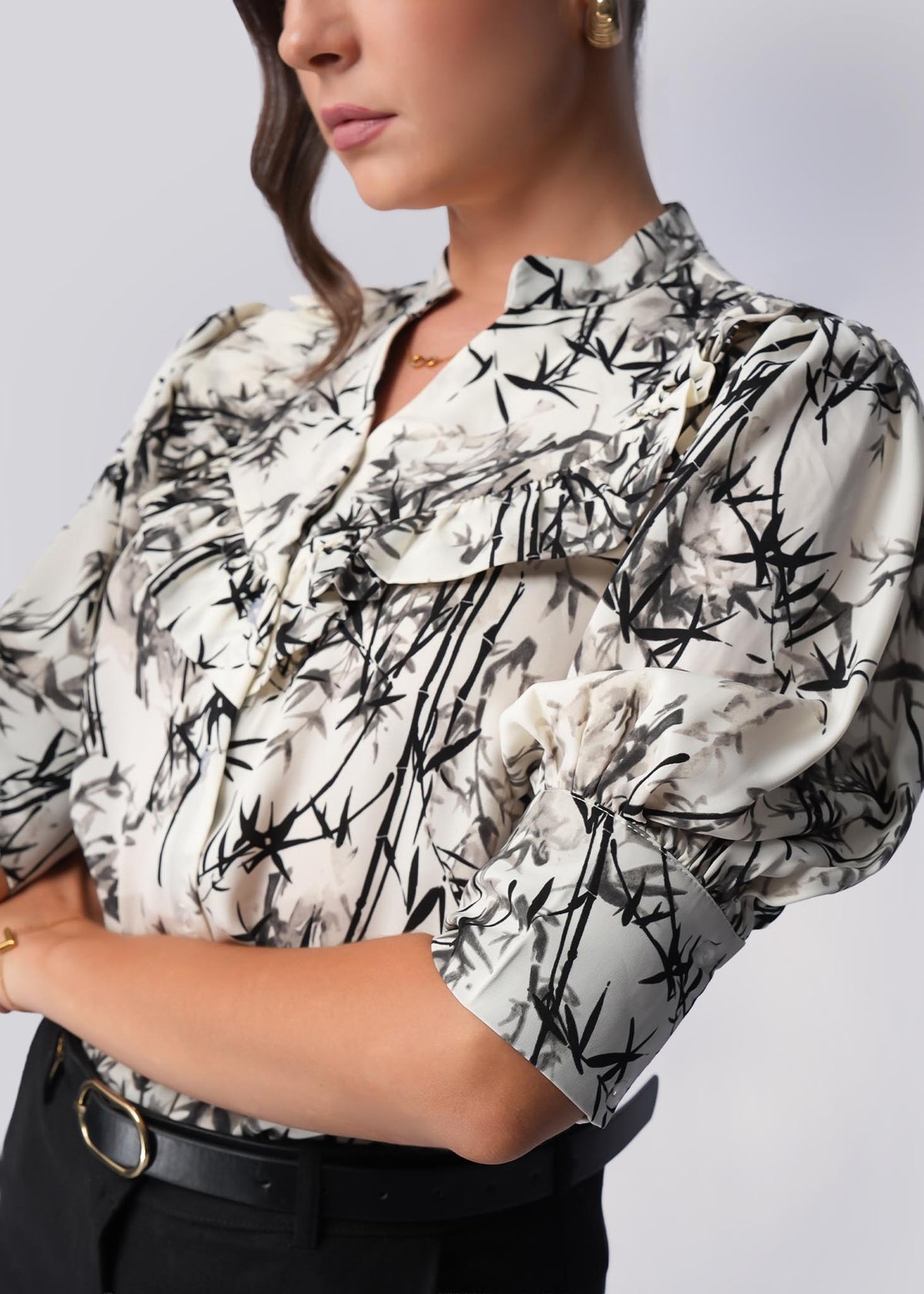 S111 | Front Gather Puff Sleeve Shirt