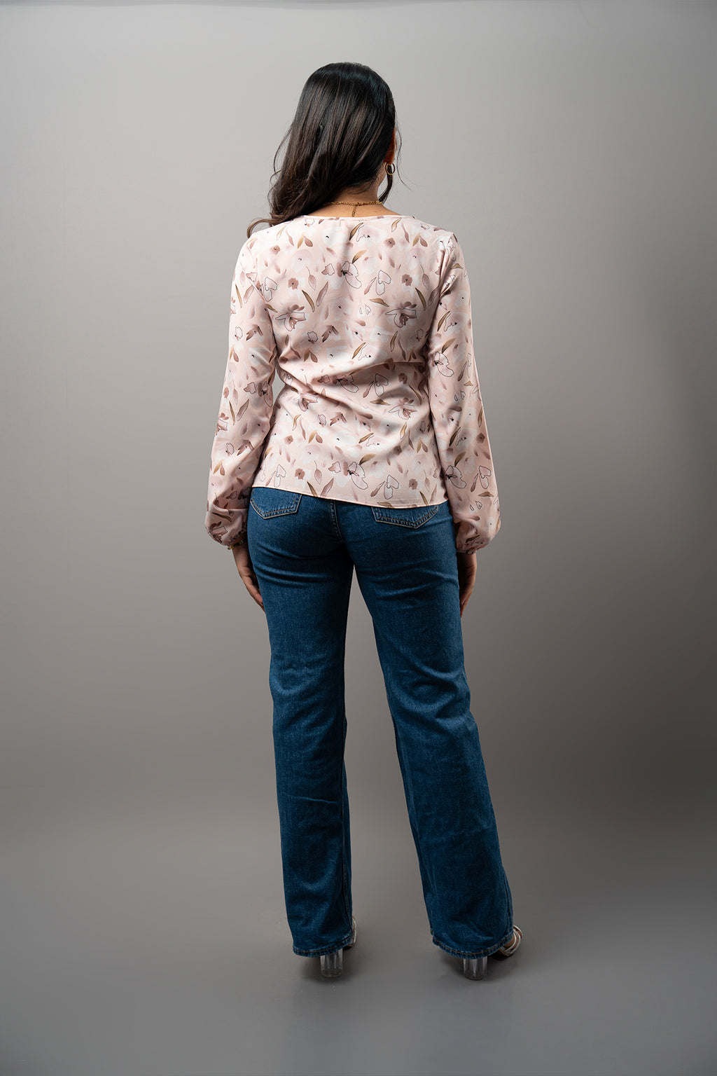 T212 | Tulip Top