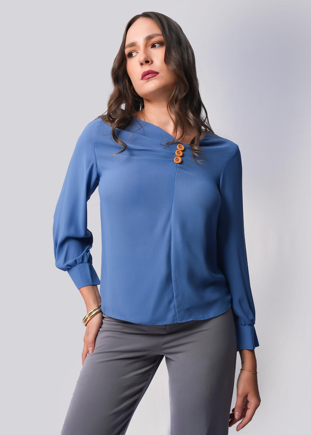 T059 | Button Pleated Top