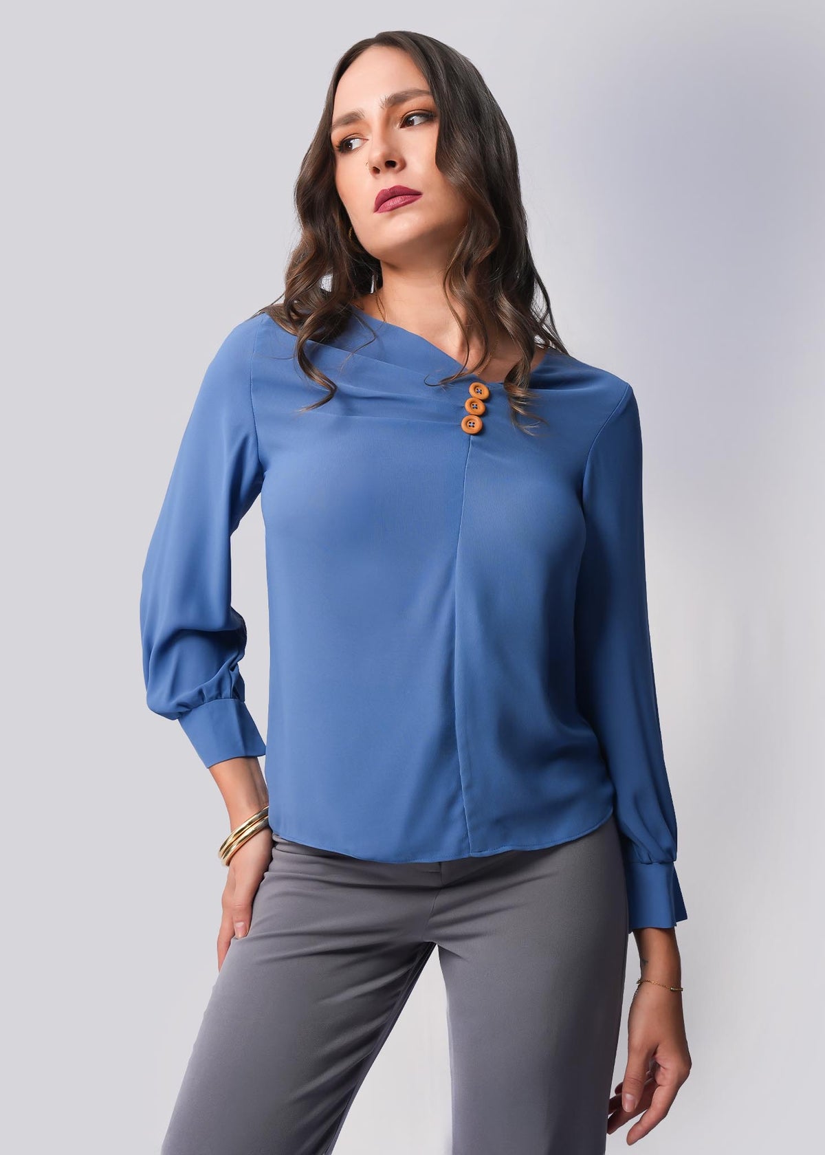 T059 | Button Pleated Top