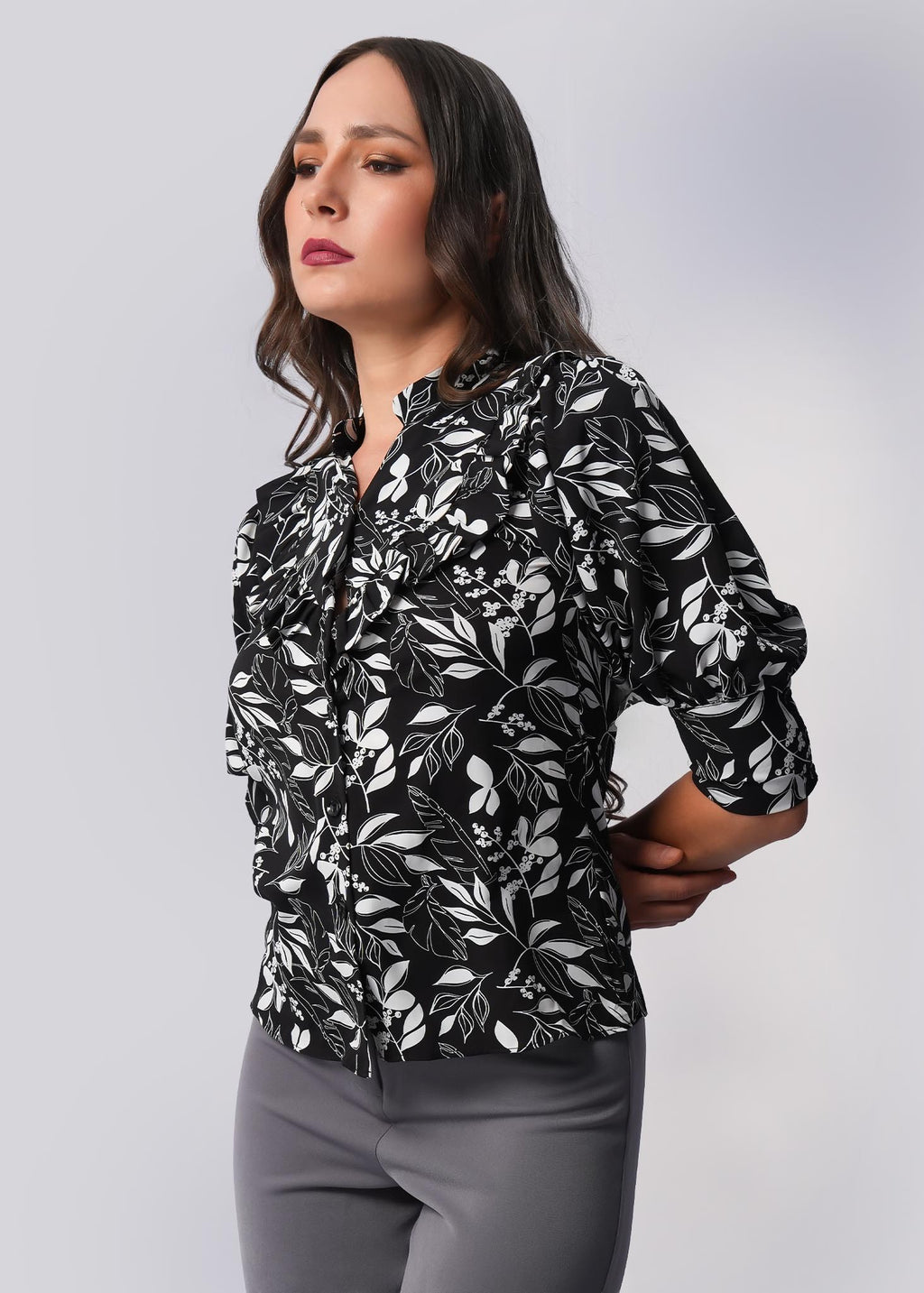 S111 | Front Gather Puff Sleeve Shirt