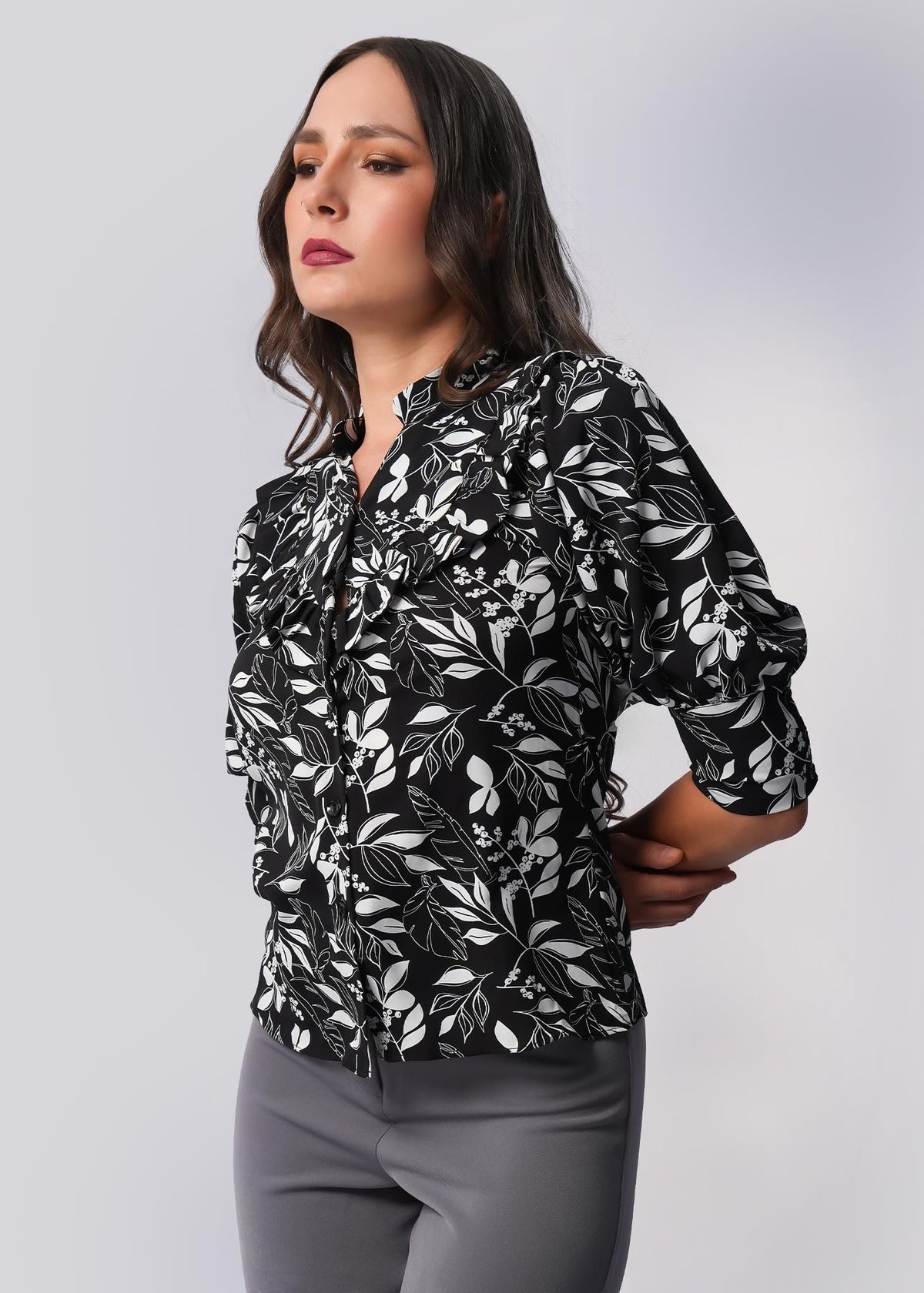 S111 | Front Gather Puff Sleeve Shirt