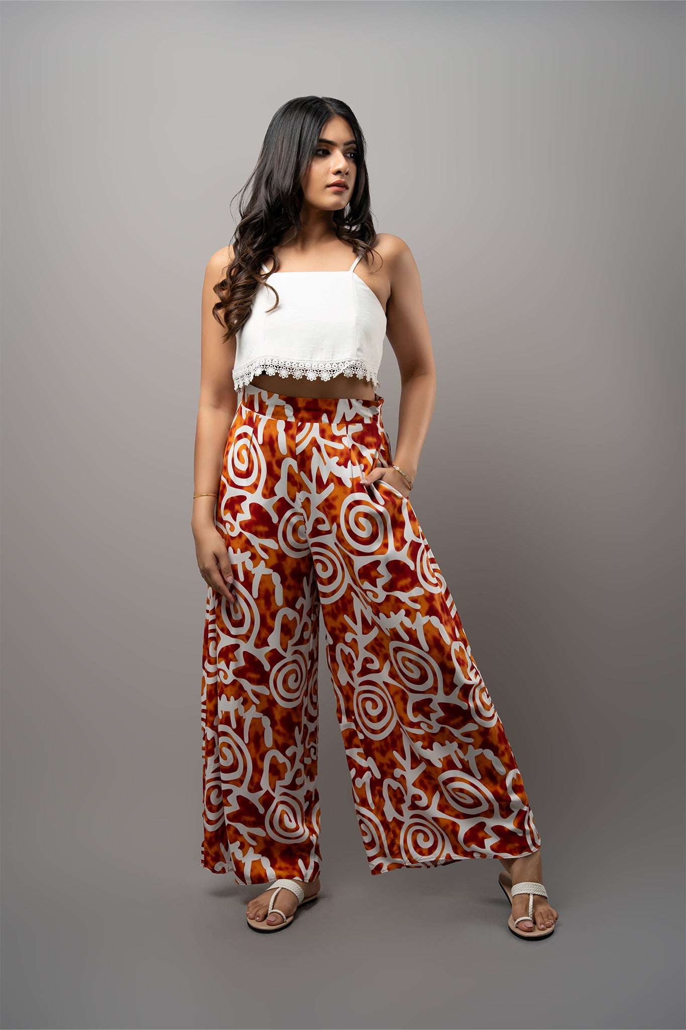 P208 l Printed Wide Leg Pant