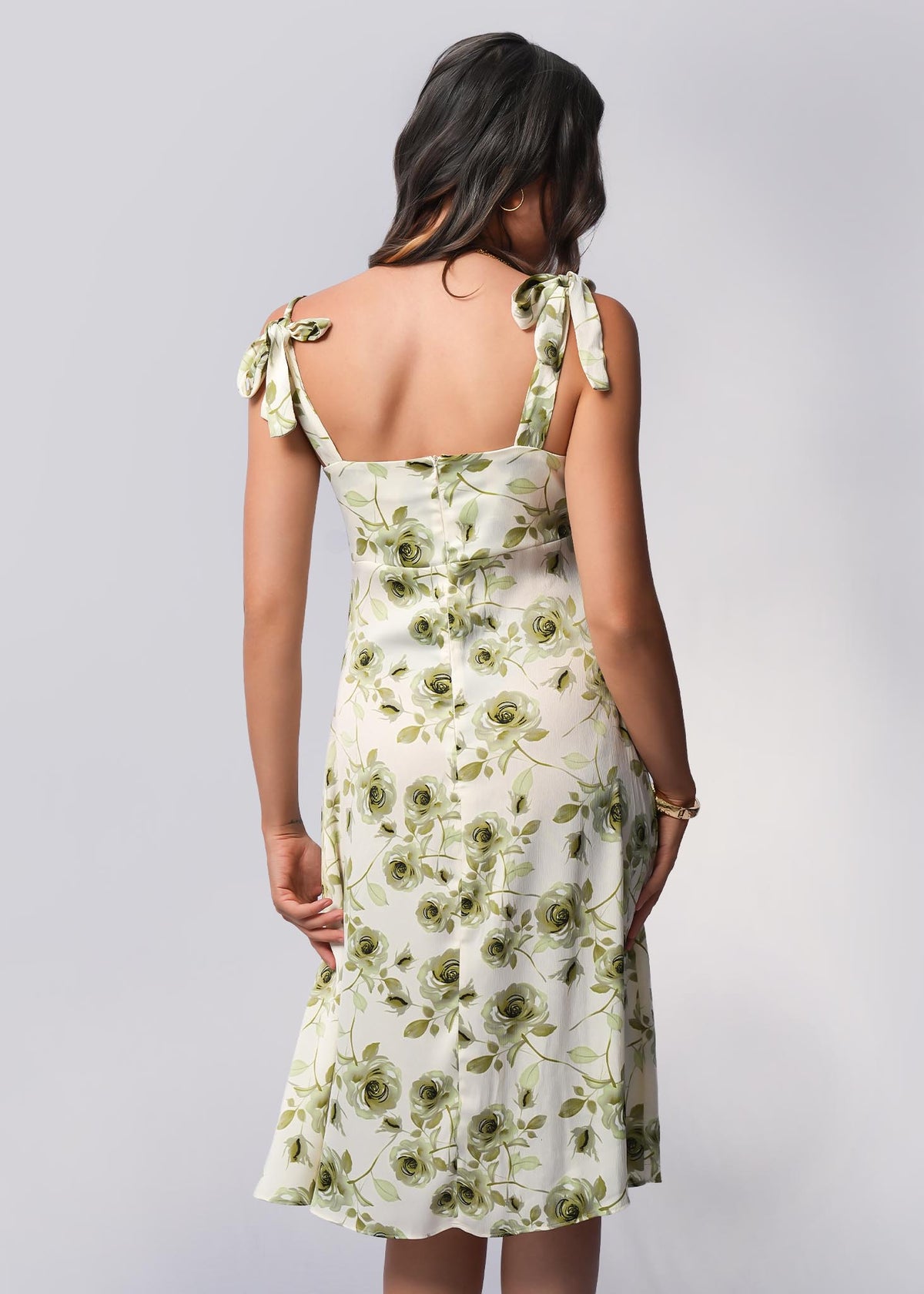 D034 | Front Gathered Midi Dress
