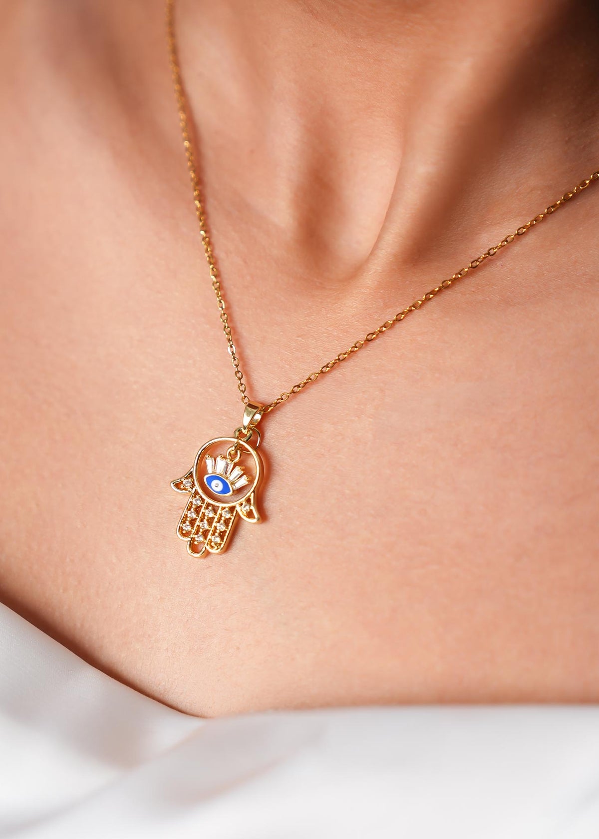 NC0144 | Hand Of Fortune Necklace