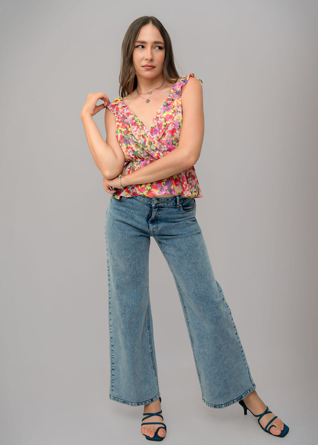 T246 | Buny Deep Top