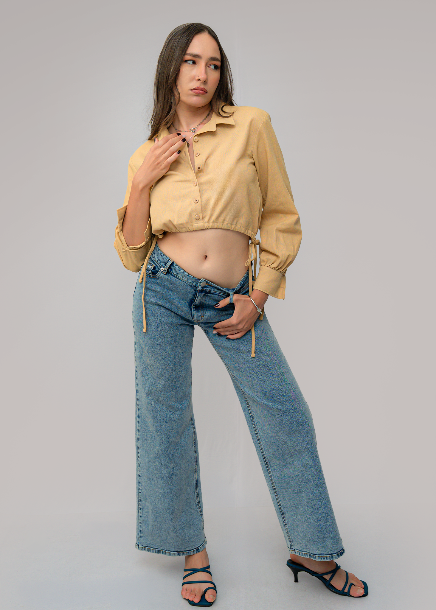 T101 | String Pull Up Shirt Top