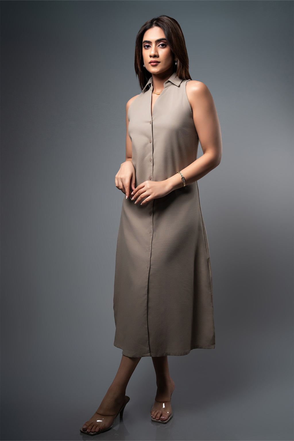 D105 | Collar Halter Neck Midi Dress