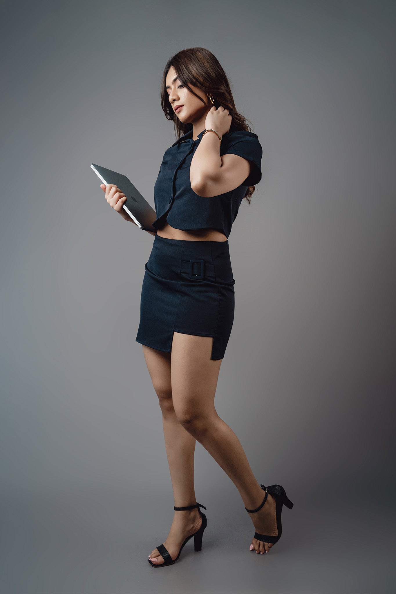 T237 | Resigning Top & Skort Set