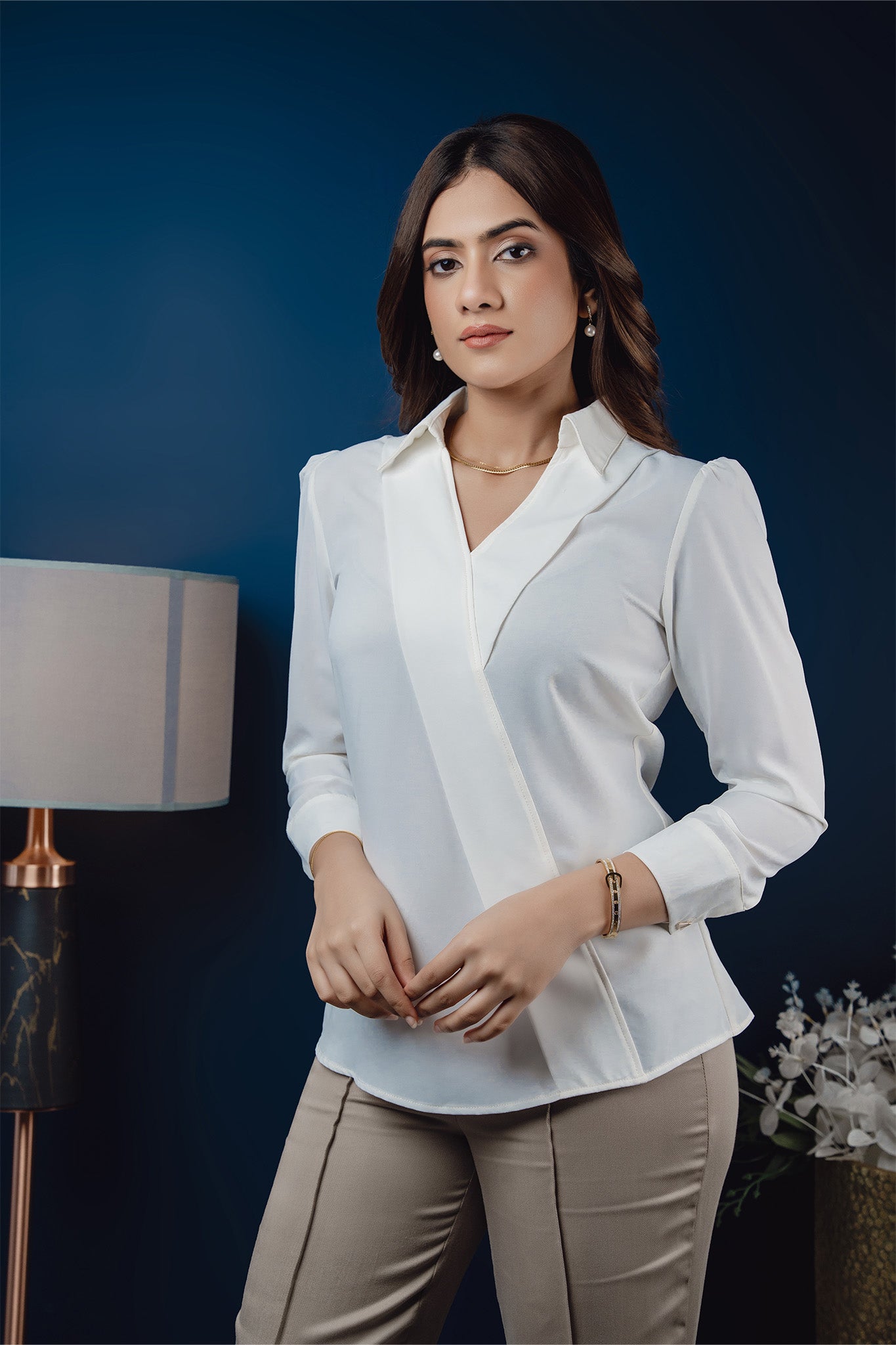 T020 | Lapel Detailed Top