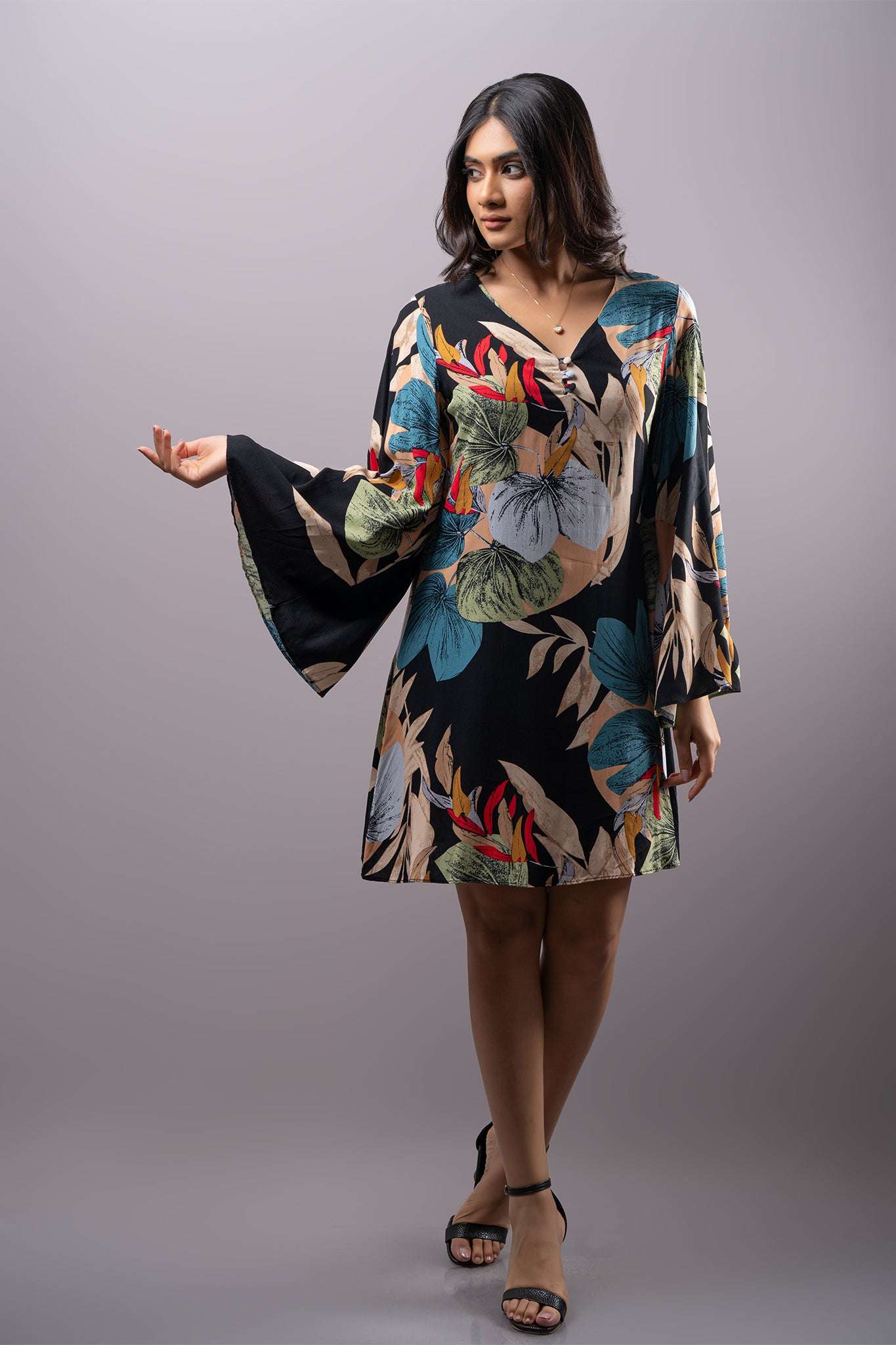 D180 l Alvi Mini Dress