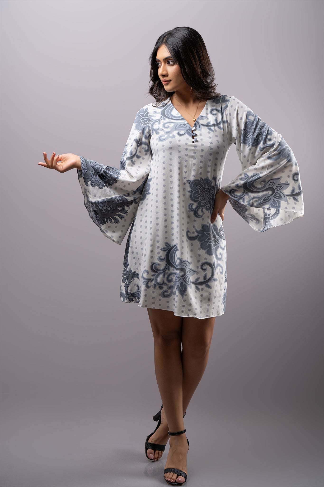 D180 l Alvi Mini Dress