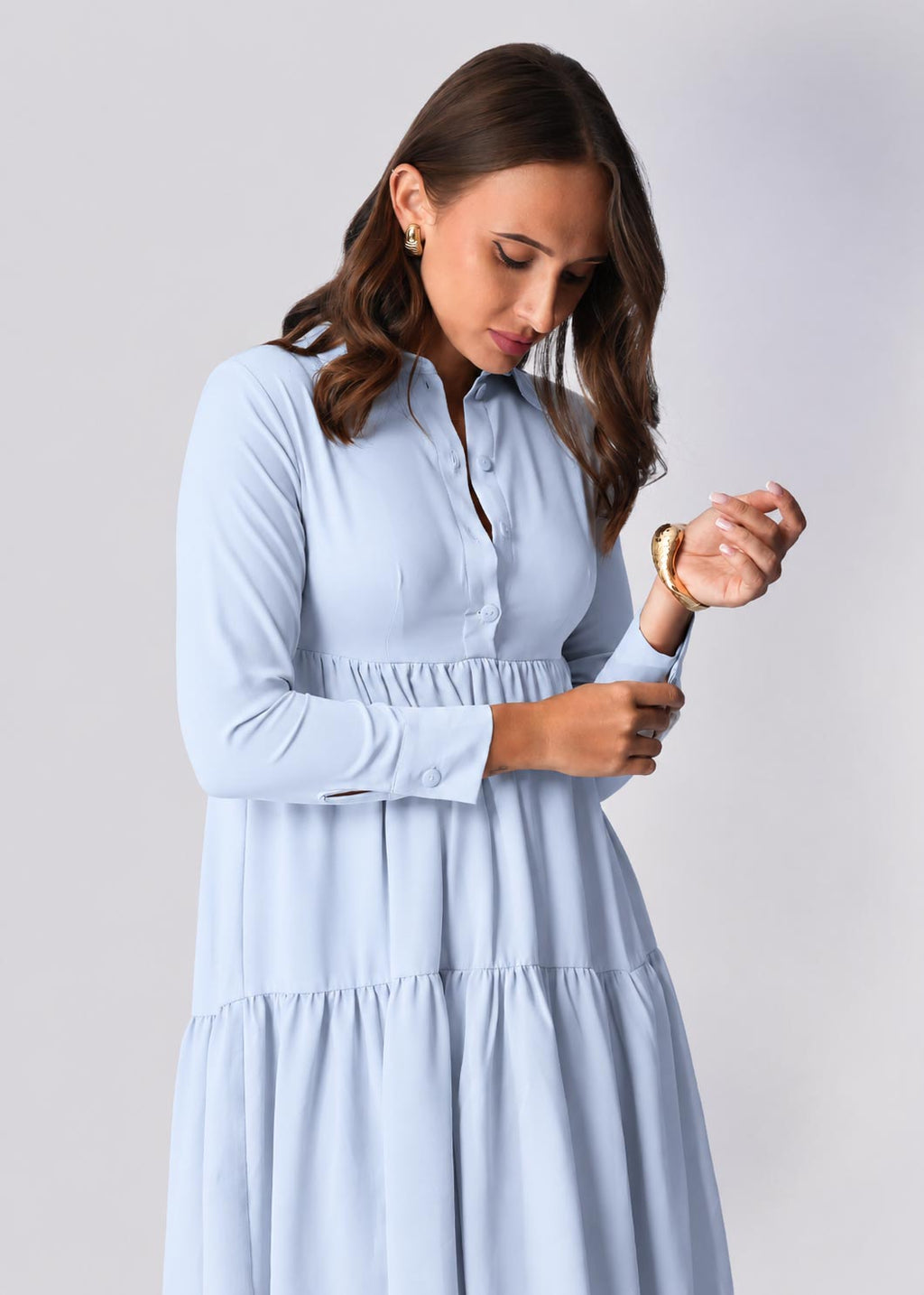 D115 | Back Tail Tiered Midi Dress