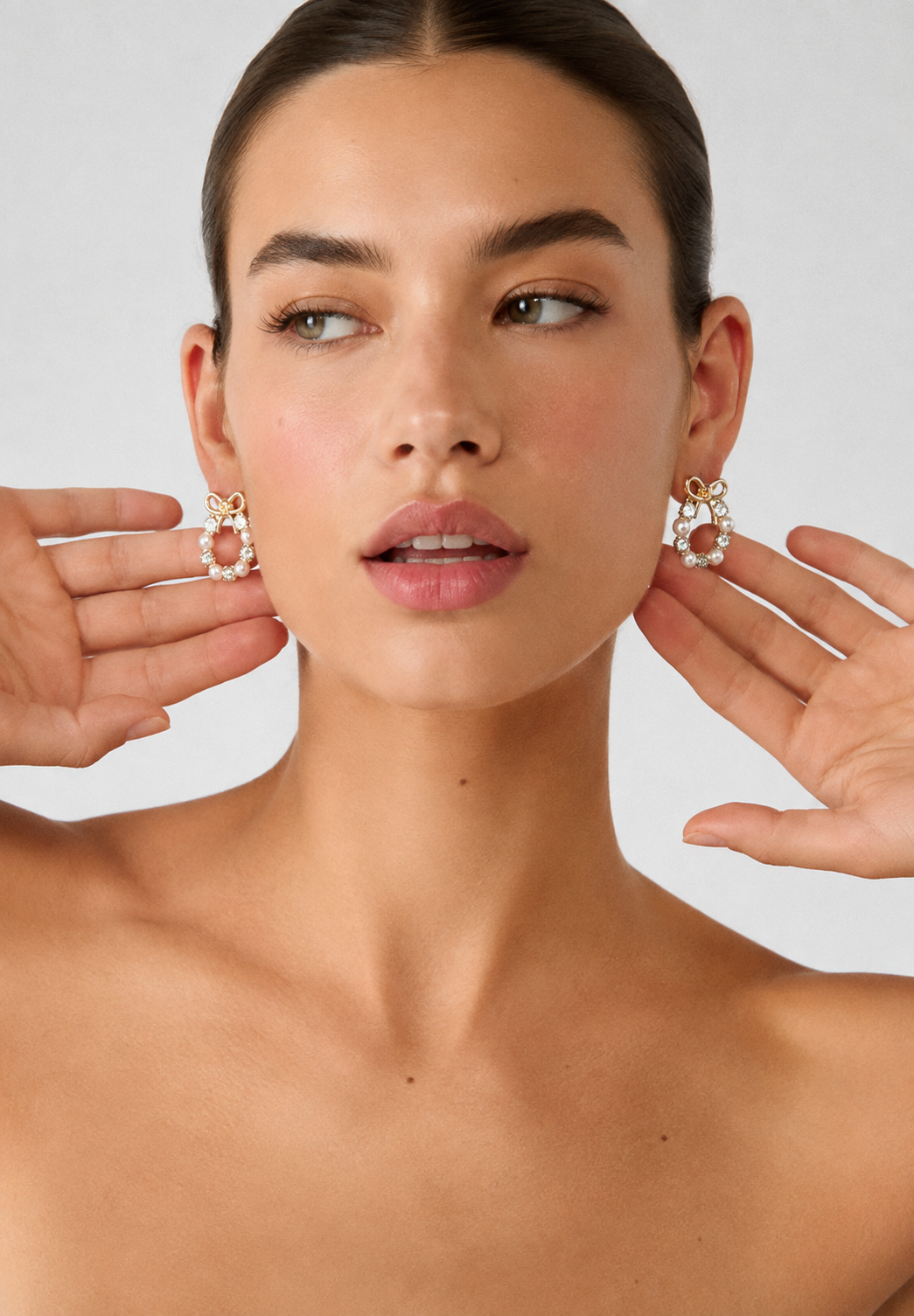 ER0037 | Rhinestone Bow Earrings