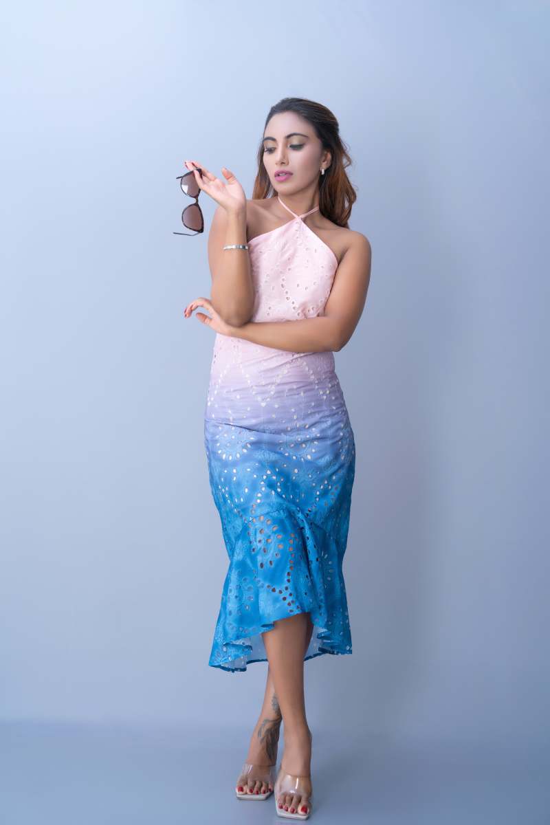 D232 | Grace Midi Dress