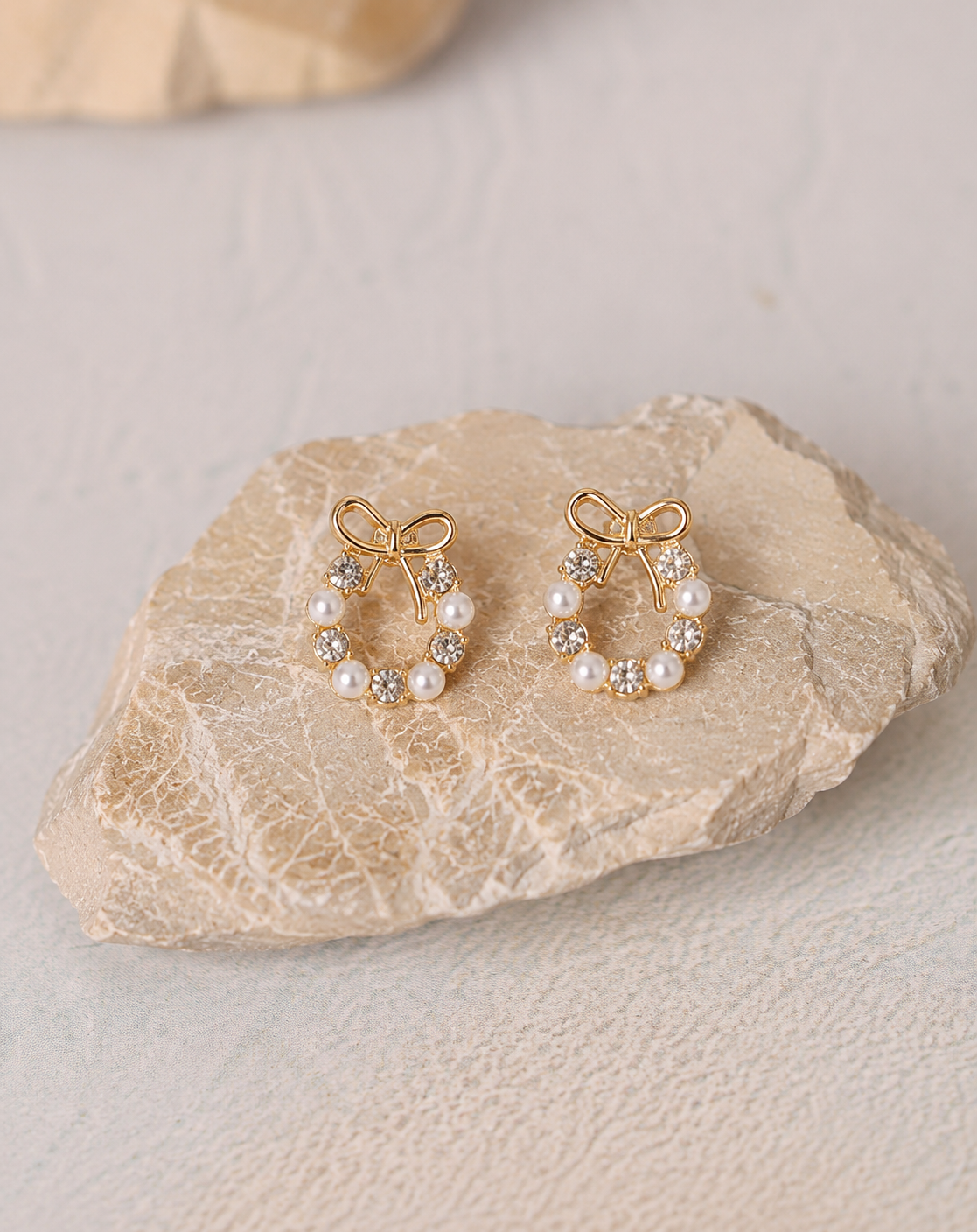 Rhinestone Bow Earring