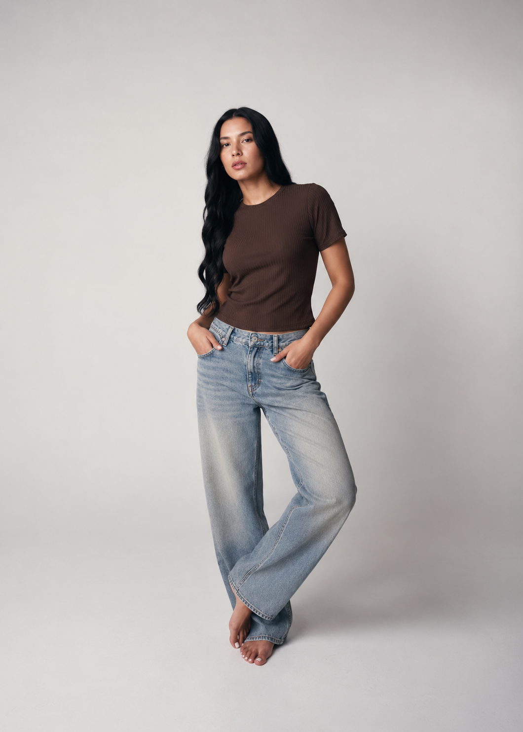 T108 | Crew Neck Crop T-Shirt