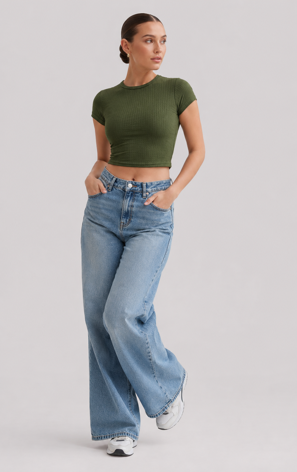 T187 | Crop T-Shirt